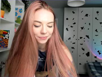 girl
        thisisamelia cam image #851234