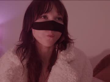 girl
        chaturbatable cam image #3233415