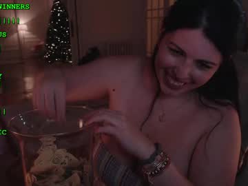 girl
        mila_ cam image #3170667