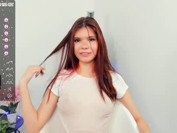 girl
        silviaboardley cam image #3461277