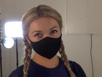 girl
        blondehottiekerry cam image #2272103