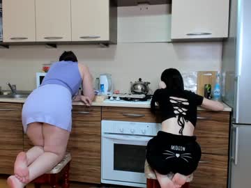 couple Milf & Teen Sex Cam Girls with mistress_angie_