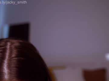 girl
        jacky_smith cam image #3370948