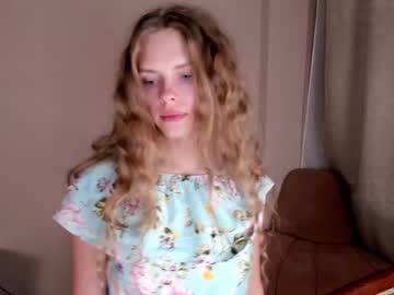 girl
        nataly_hello cam image #2789568