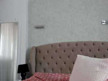 girl
        saradimond cam image #1129014