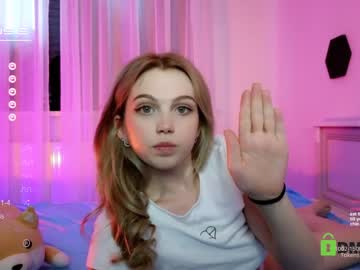 girl
        small_blondee cam image #1870146