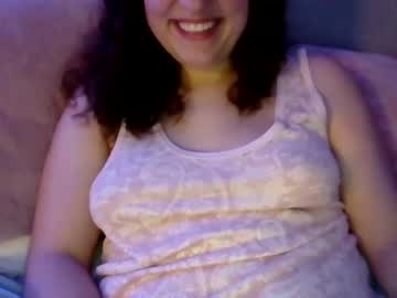 girl
        barelylegal_03 cam image #1502860