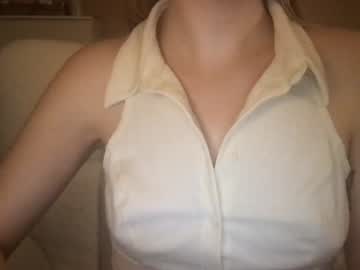 girl
        babycowgirl21 cam image #3196783