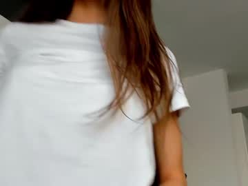 girl
        isia_slay cam image #648193