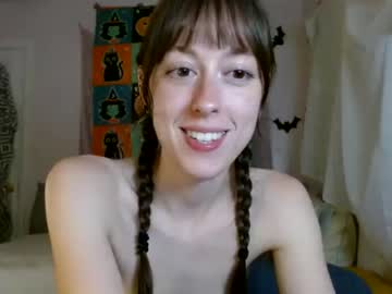 girl
        bigeyesxo cam image #12318