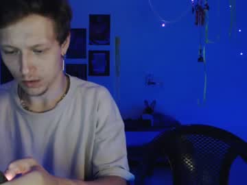 couple
        flloopy cam image #2511519