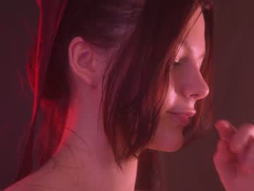 girl
        lorienn cam image #3412848