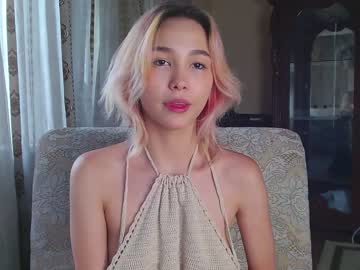 girl
        karinalin18 cam image #1856151