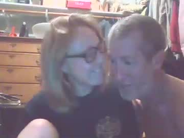 couple
        maranda12 cam image #1468355