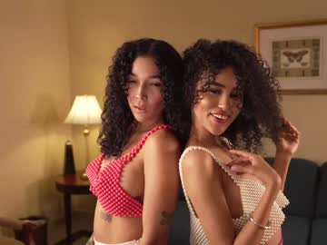 girl
        amnie_ cam image #1974207