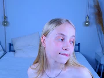 girl
        appr0ved cam image #1756266