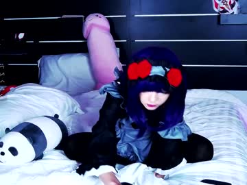 girl
        madnessalise cam image #2204370