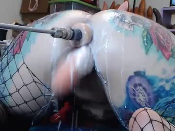 girl
        animergamergirl cam image #2457607