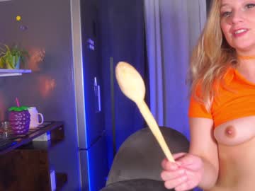 girl
        juicyandthepussyblvd cam image #365329