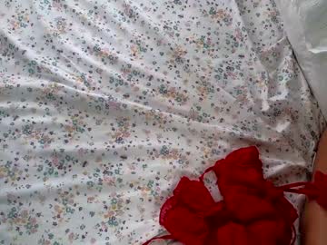 girl
        littlegreekflower cam image #3171666
