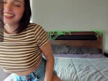 girl
        yourfreakygirl cam image #2749182
