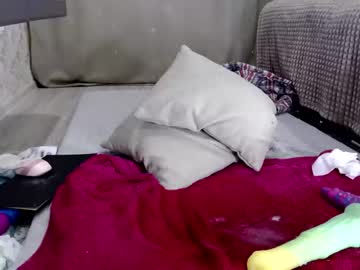 girl
        cuty_lucy cam image #1371331