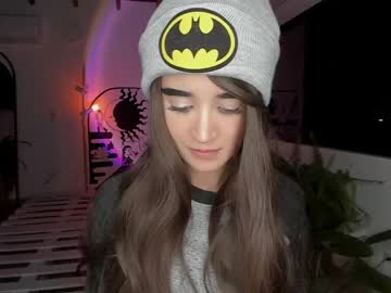 girl
        lonelly_lolly98 cam image #720058
