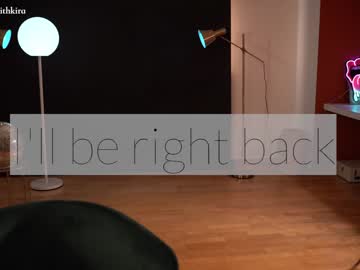 girl
        chillwithkira cam image #1550472