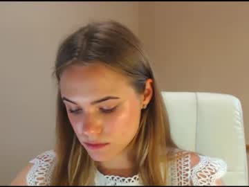 girl Milf & Teen Sex Cam Girls with gwyneth_paltroww