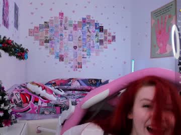 girl
        roxxanne_foxy cam image #3203641