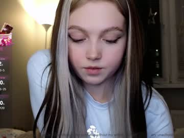 girl
        small_blondee cam image #3459389