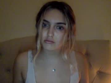 girl
        mollystoneeof cam image #532248