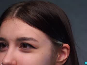 girl
        enncandy cam image #2520717