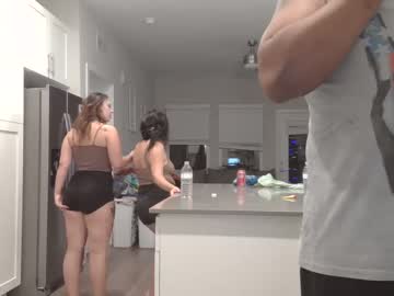 couple
        amanda_n_john143 cam image #3025159