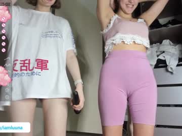 girl
        mxxnsxsul cam image #297014