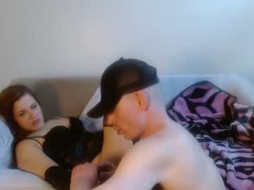 couple
        deanlovescarey cam image #1252841