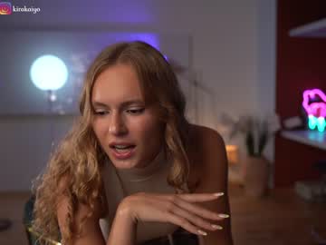 girl
        chillwithkira cam image #2361262