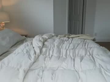 girl
        wolfetrap cam image #1384129