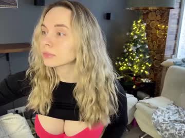 girl
        tatti_1 cam image #626628