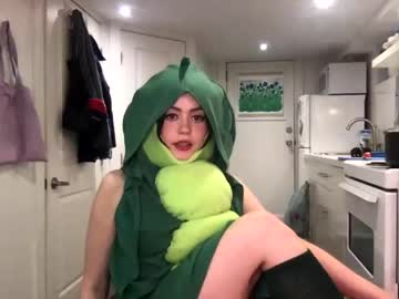 girl
        littlesugarpea cam image #1111695