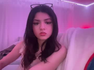 girl
        samantha1282 cam image #1733894