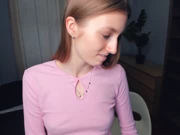 girl
        evamatthews cam image #871907