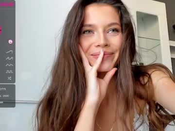 girl
        isia_slay cam image #223759