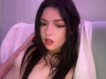 girl
        samantha1282 cam image #1796092