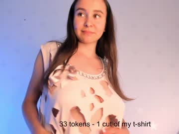 girl
        elliehunt cam image #2136664