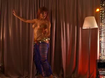 girl
        monkeylina cam image #699342