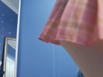 girl
        kriskras__ cam image #2286996