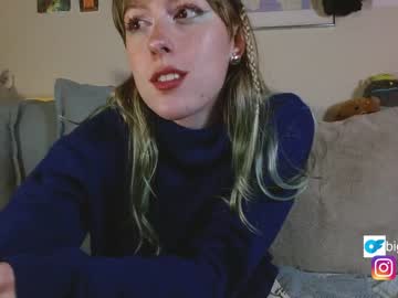 girl
        bigeyesxo cam image #3132538