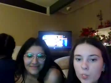 girl Milf & Teen Sex Cam Girls with jjjasmine69