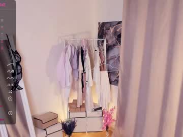 girl
        mine_secrtsxxx cam image #2276612